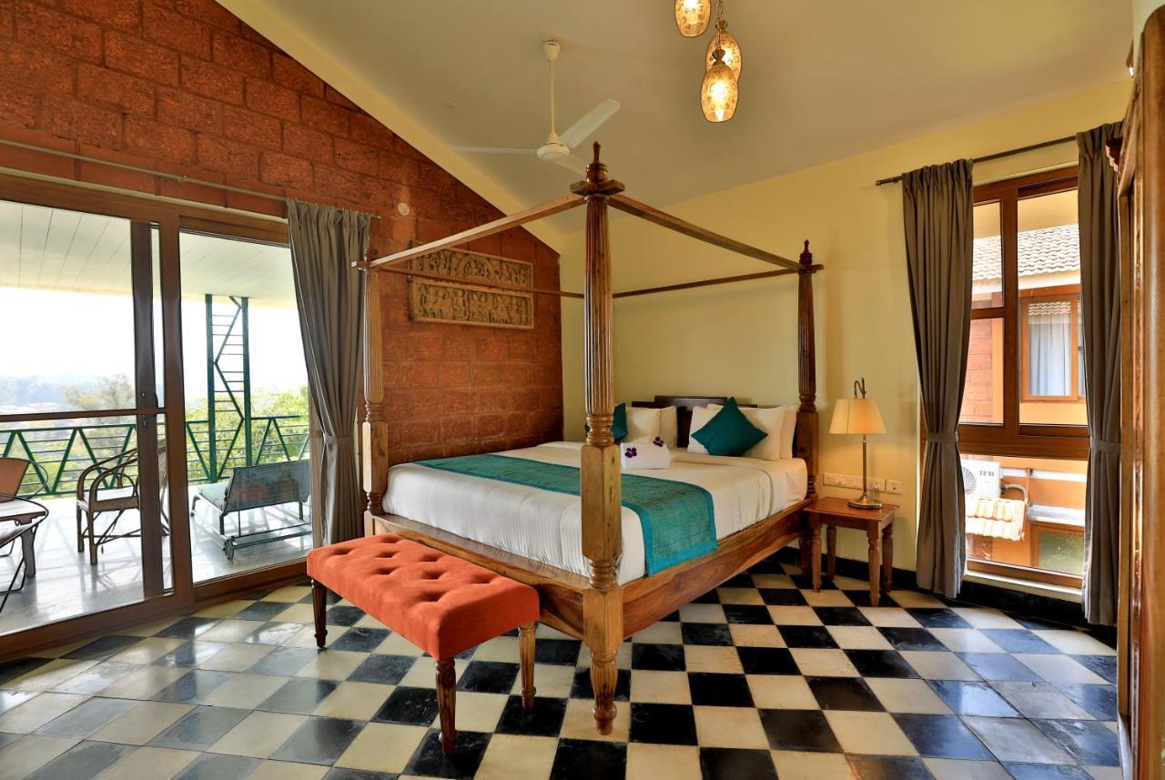 מדיקרי Heritage Resort Coorg מראה חיצוני תמונה